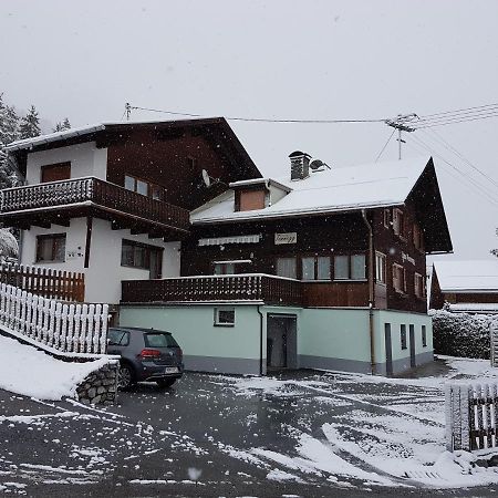 Haus Tannegg Bed & Breakfast Pettneu am Arlberg Exterior photo