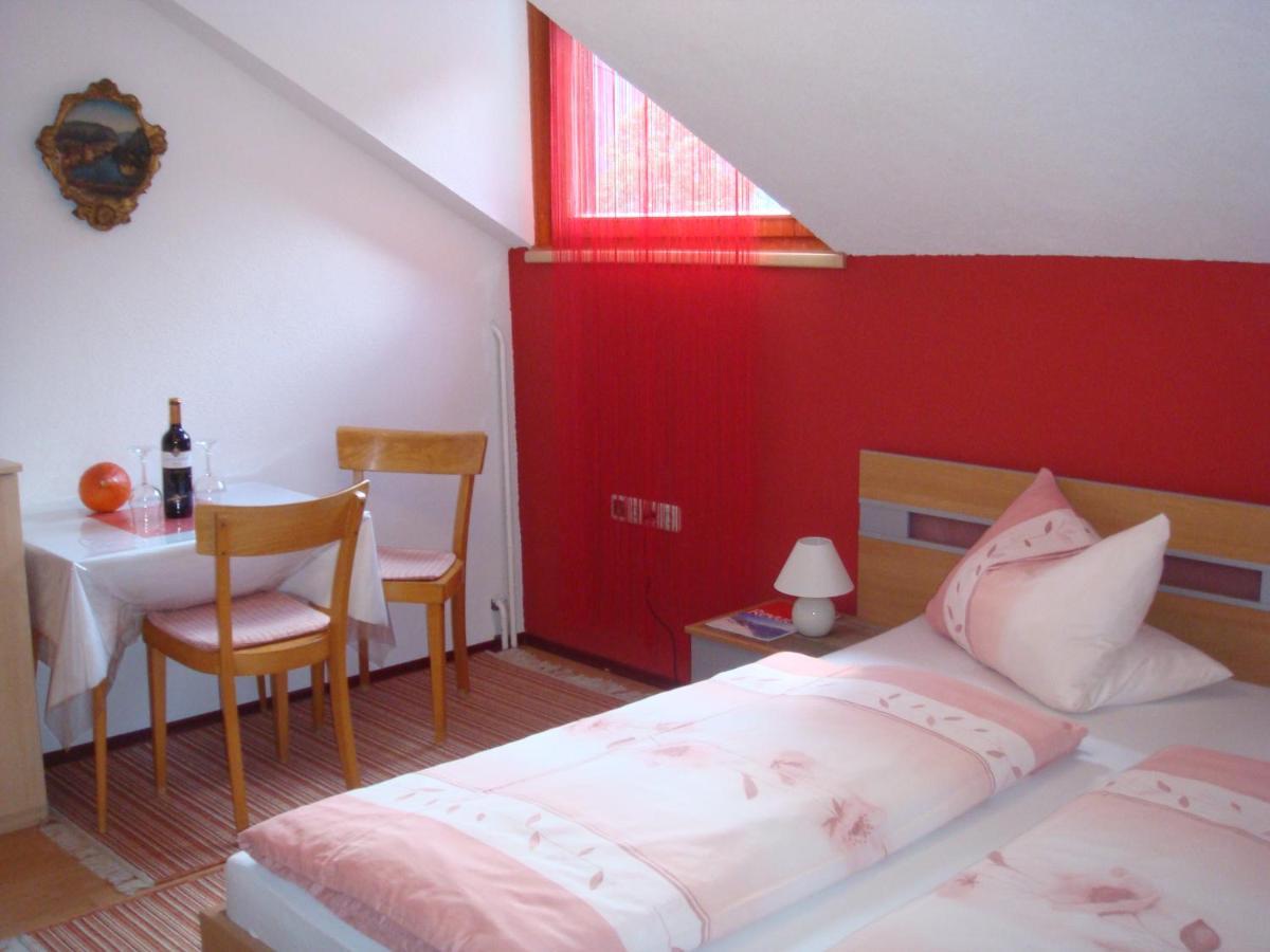 Haus Tannegg Bed & Breakfast Pettneu am Arlberg Exterior photo